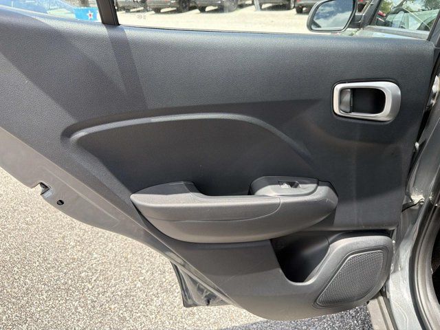 Used 2025 Hyundai Venue SUV
