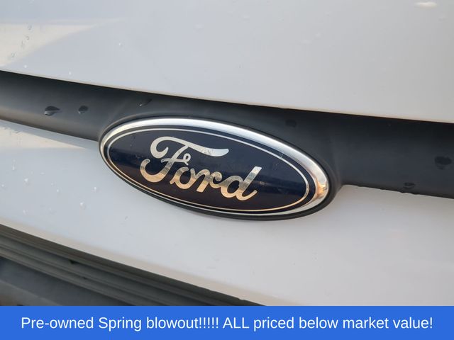 Used 2014 White Ford XLT image 10