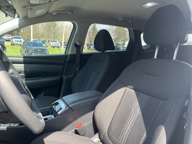 Used 2026 White Hyundai SEL image 12