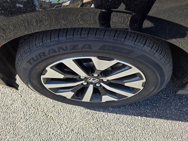 Used 2025  Honda EX-L image 10