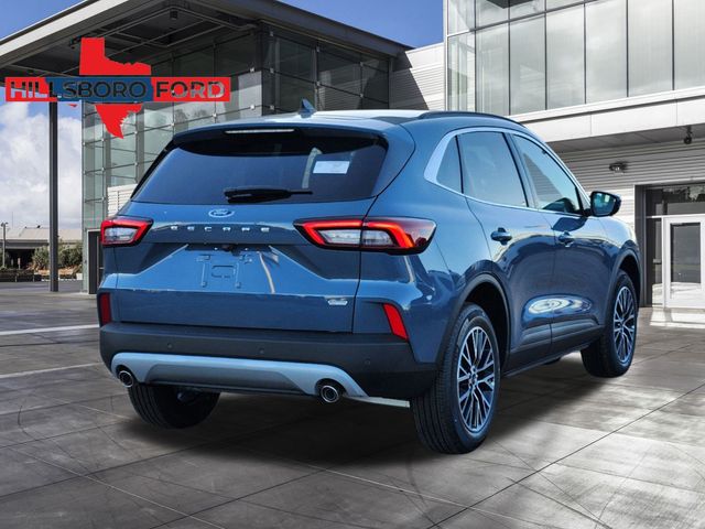 2025 Vapor Blue Metallic Ford Escape Base FWD SUV