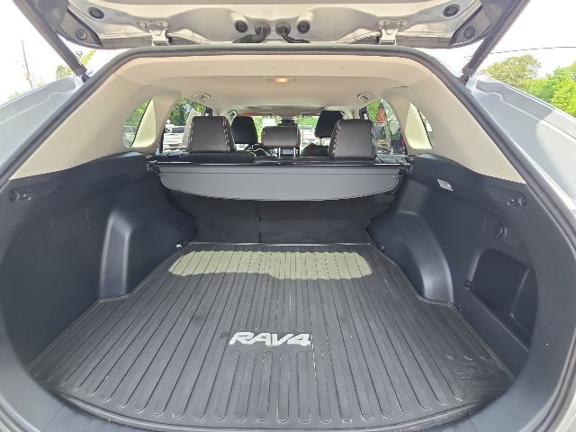 2019 Toyota RAV4 XLE:168550A