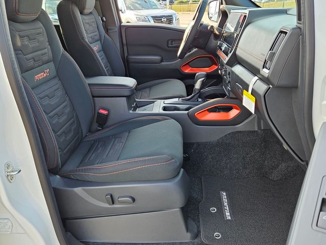 New 2026 White Nissan Pro-X image 15