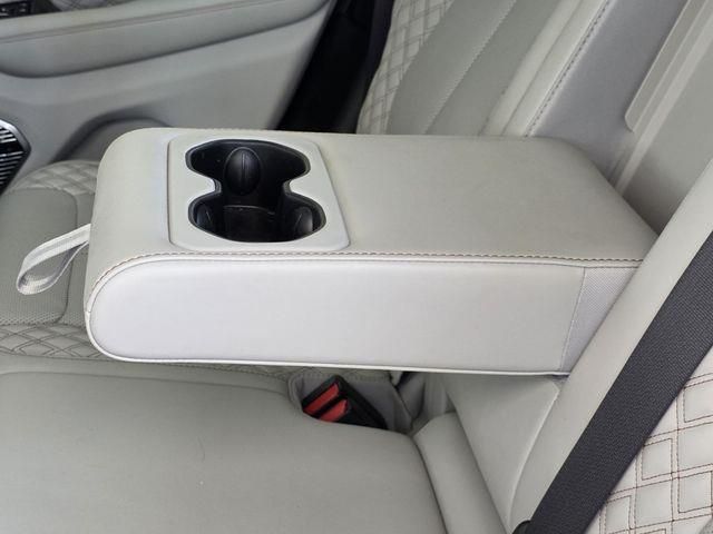 Used 2023 Jeep Grand Cherokee SUV