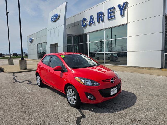 View vehicle photo 2