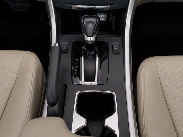 Used 2014 Champagne Frost Pearl Honda EX-L image 15