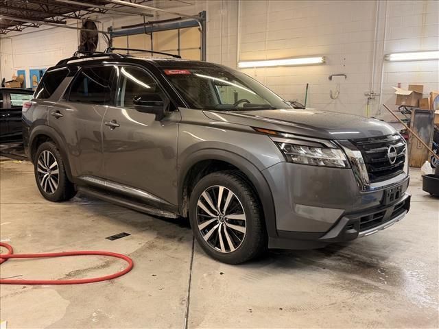 Gray (Gun Metallic) 2023 Nissan Pathfinder SUV / Crossover All-Wheel Drive 9-Speed Automatic