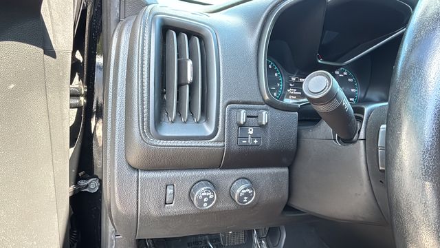 Used 2022 Black GMC Elevation image 22