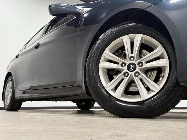 2012 Hyundai Sonata GLS photo