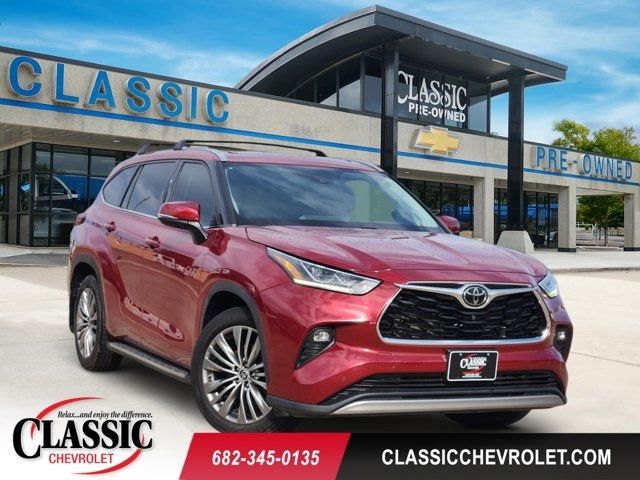 2021 Toyota Highlander Platinum FWD