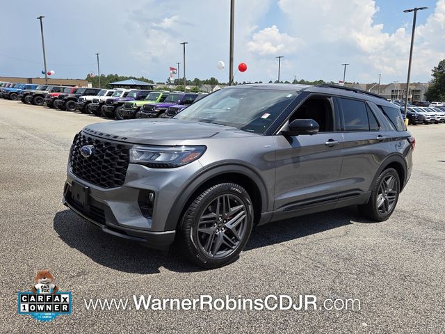 Used 2025 Ford Explorer SUV
