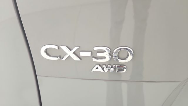 2025 Mazda CX-30 Select Sport - Photo 11