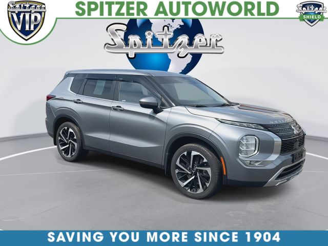 Certified Used 2022  Mitsubishi SE Launch Edition image 2