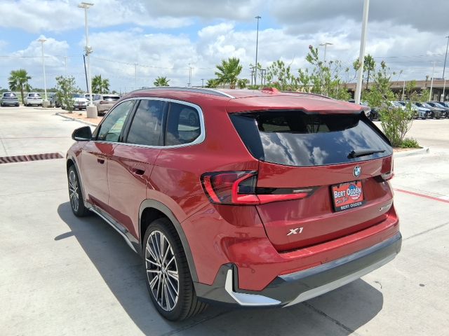 New 2026 Red BMW xDrive28i image 4