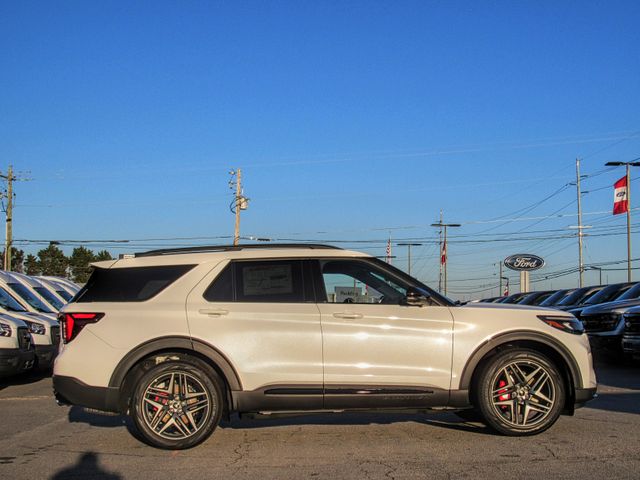 2025 Ford Explorer ST:167976A