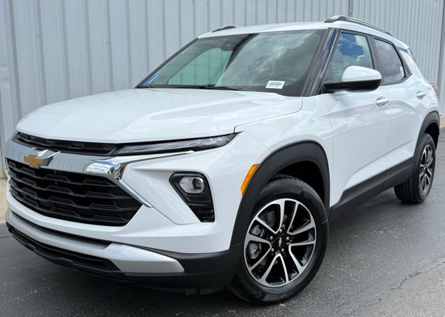 new 2026 Chevrolet TrailBlazer car, priced at $29,175