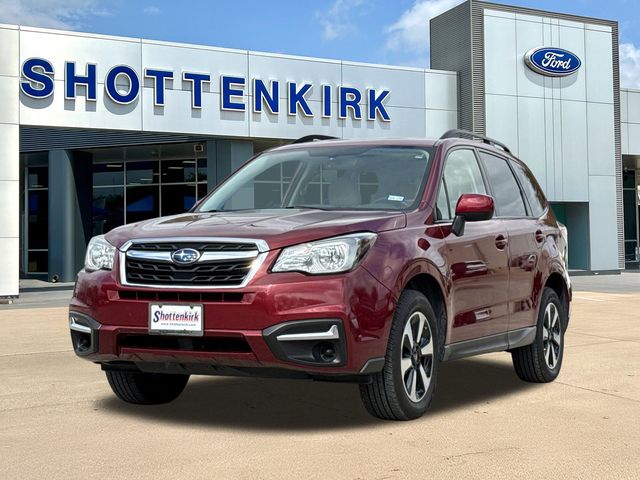 Used 2018 Red Subaru 2.5i Premium image 3