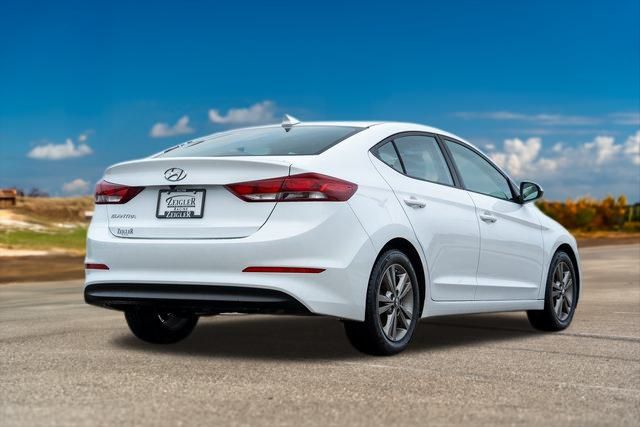 2017 Hyundai Elantra SE 7