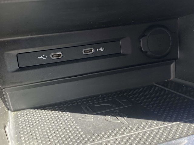 2021 Pyrite Silver Metallic Volkswagen Tiguan 2.0T SE AWD SUV