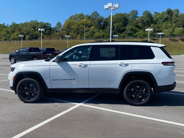 new 2025 Jeep Grand Cherokee L car, priced at $42,121