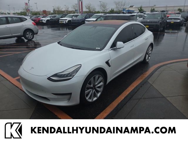 Pearl White Multi-Coat 2018 Tesla Model 3 Long Range RWD Sedan Rear-Wheel Drive 1-Speed Automatic