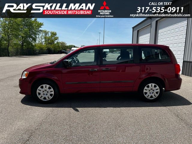 Used 2015 Red Dodge SE Plus image 2