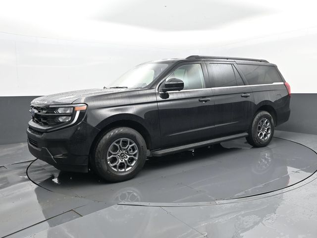 Black Metallic 2025 Ford Expedition SUV / Crossover Four-Wheel Drive Automatic