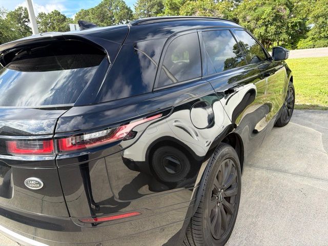Used 2021 Black Land Rover S image 6