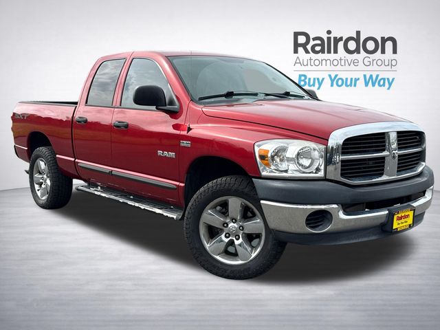 Inferno Red Crystal Pearlcoat 2008 Dodge RAM 1500 SXT Quad Cab 4WD Pickup Truck 5-Speed Automatic