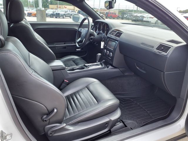 2010 Dodge Challenger R/T 17