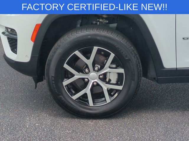 Used 2025 White Jeep Limited image 10