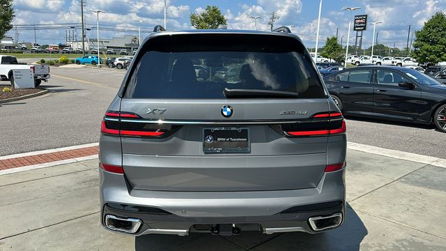 2025 BMW X7 xDrive40i 5