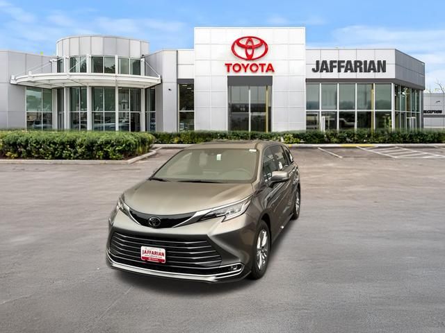 New 2026 Toyota Sienna Van