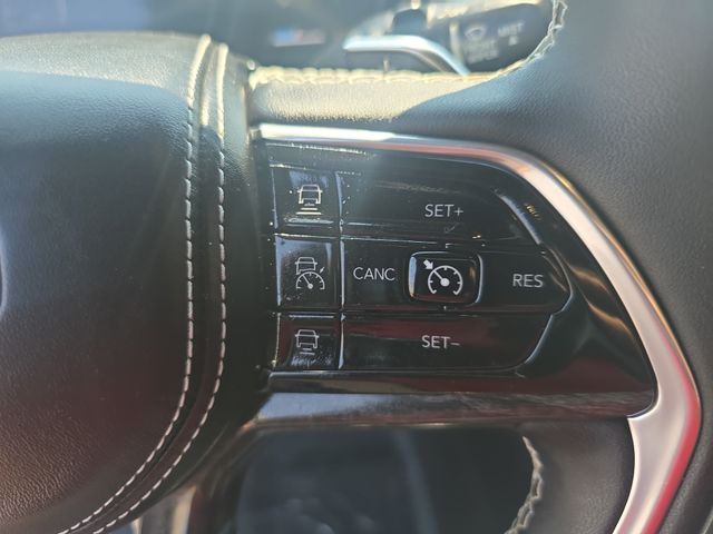 Used 2023 Jeep Grand Cherokee SUV