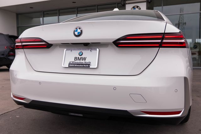 Used 2026 BMW 5 Series Sedan