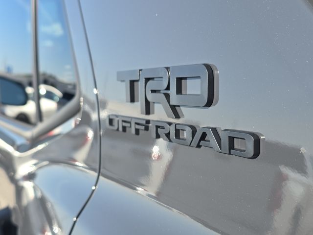 2025 Toyota 4Runner i-FORCE MAX Hybrid Platinum:44242A