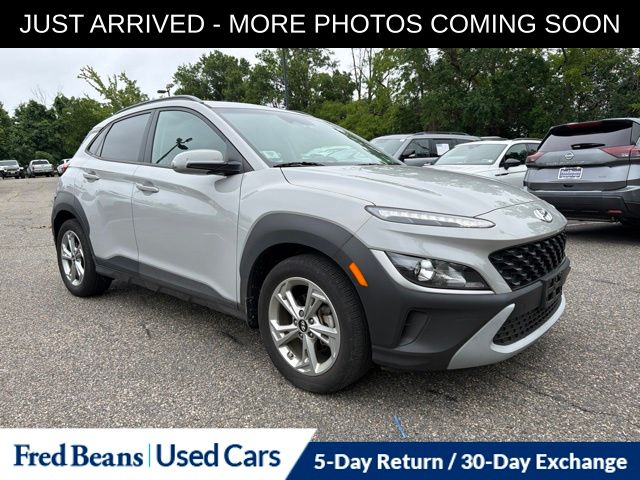 Cyber Silver 2023 Hyundai Kona SUV / Crossover Front-Wheel Drive Continuously Variable Transmission