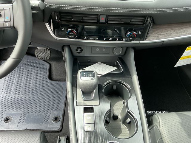 NissanRogue13