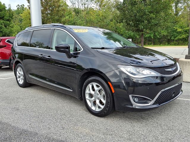 2019 Chrysler Pacifica Touring L Black at Phil Fitts Ford