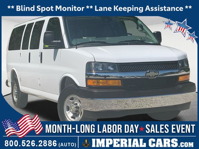 2025 Chevrolet Express 2500 LT RWD