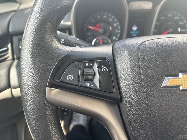 Used 2014 White Chevrolet LT image 18