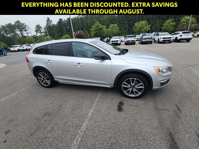 Used 2017 Volvo V60 Cross Country Wagon