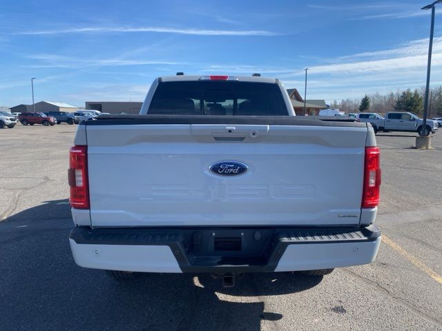 View vehicle photo 4