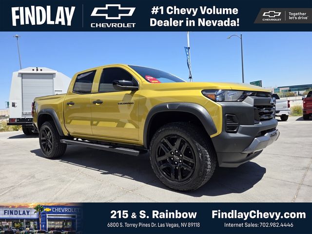 2023 Chevrolet Colorado Trail Boss Crew Cab 4WD Amarillo (Nitro Yellow Metallic) Camioneta Todo terreno 8 velocidades Automática