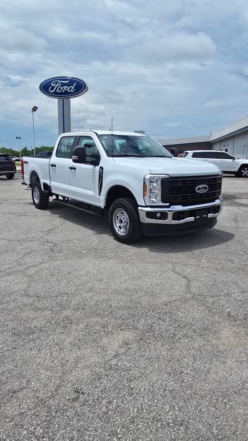 2026 Ford F-250 XL 4x4 Crew Cab 6-3/4' Box's photo