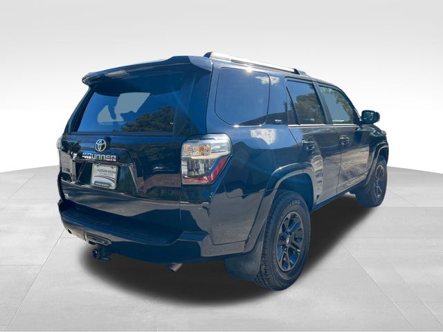 2021 Toyota 4Runner SR5 10