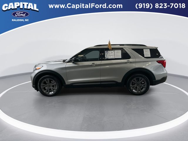 Used 2023 Silver Ford XLT image 5