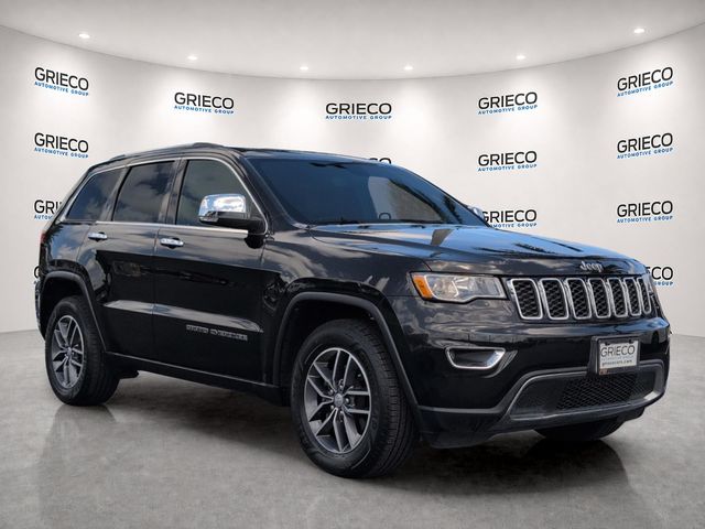 Diamond Black Crystal Pearlcoat 2018 Jeep Grand Cherokee SUV / Crossover 4X2 8-Speed Automatic