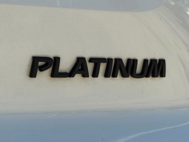 Used 2024 Nissan Pathfinder SUV