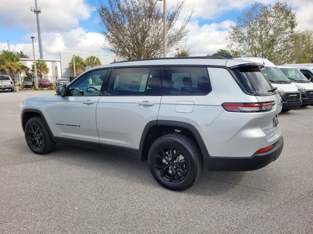 New 2025 Silver Jeep Altitude X image 12